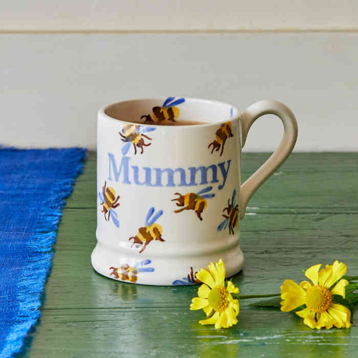 emma-bridgewater-bumble-bee-mummy-half-pint-mug