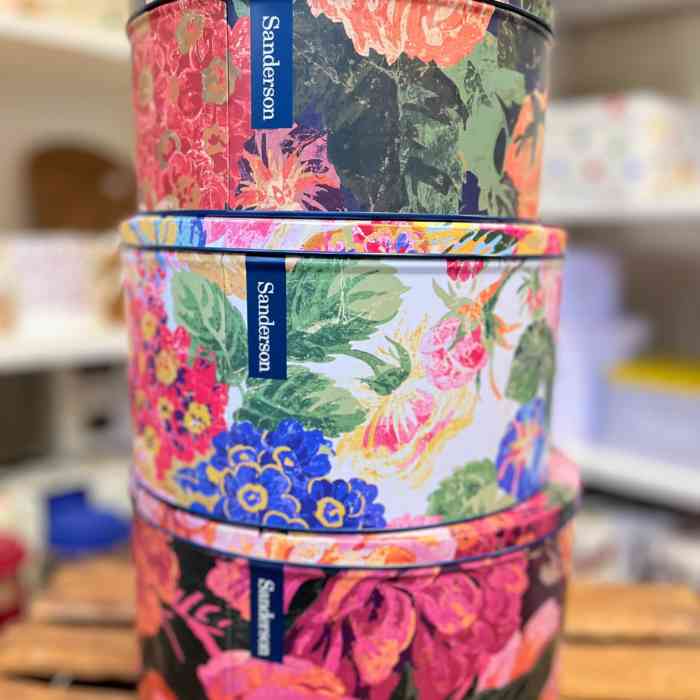 sanderson-very-rose-and-peony-cake-tins-3-sizes