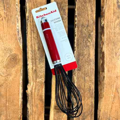 kitchenaid-classic-red-silicone-whisk
