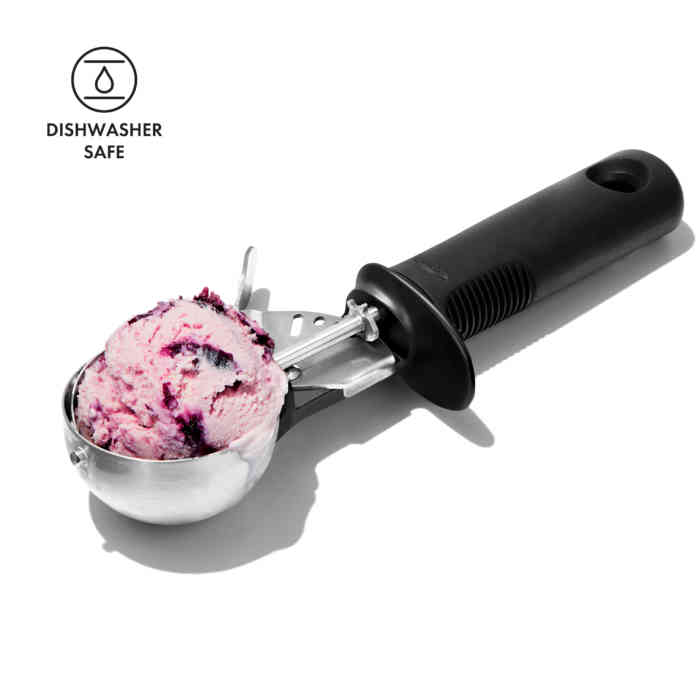 oxo-classic-swipe-ice-cream-scoop