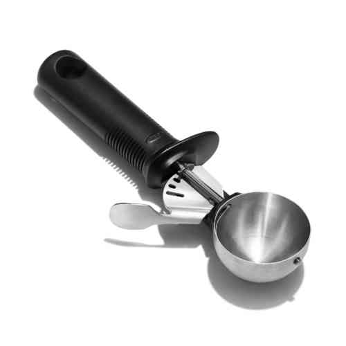 oxo-classic-swipe-ice-cream-scoop