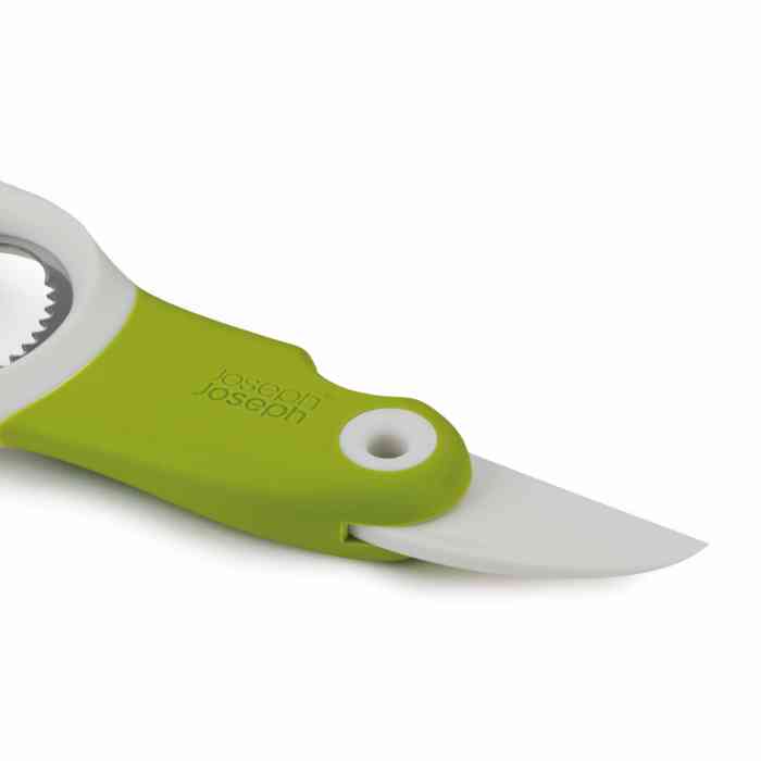 joseph-joseph-go-avocado-3-in-1-tool