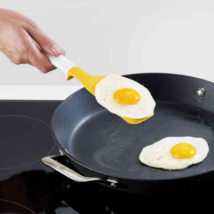 joseph-joseph-elevate-yellow-egg-spatula